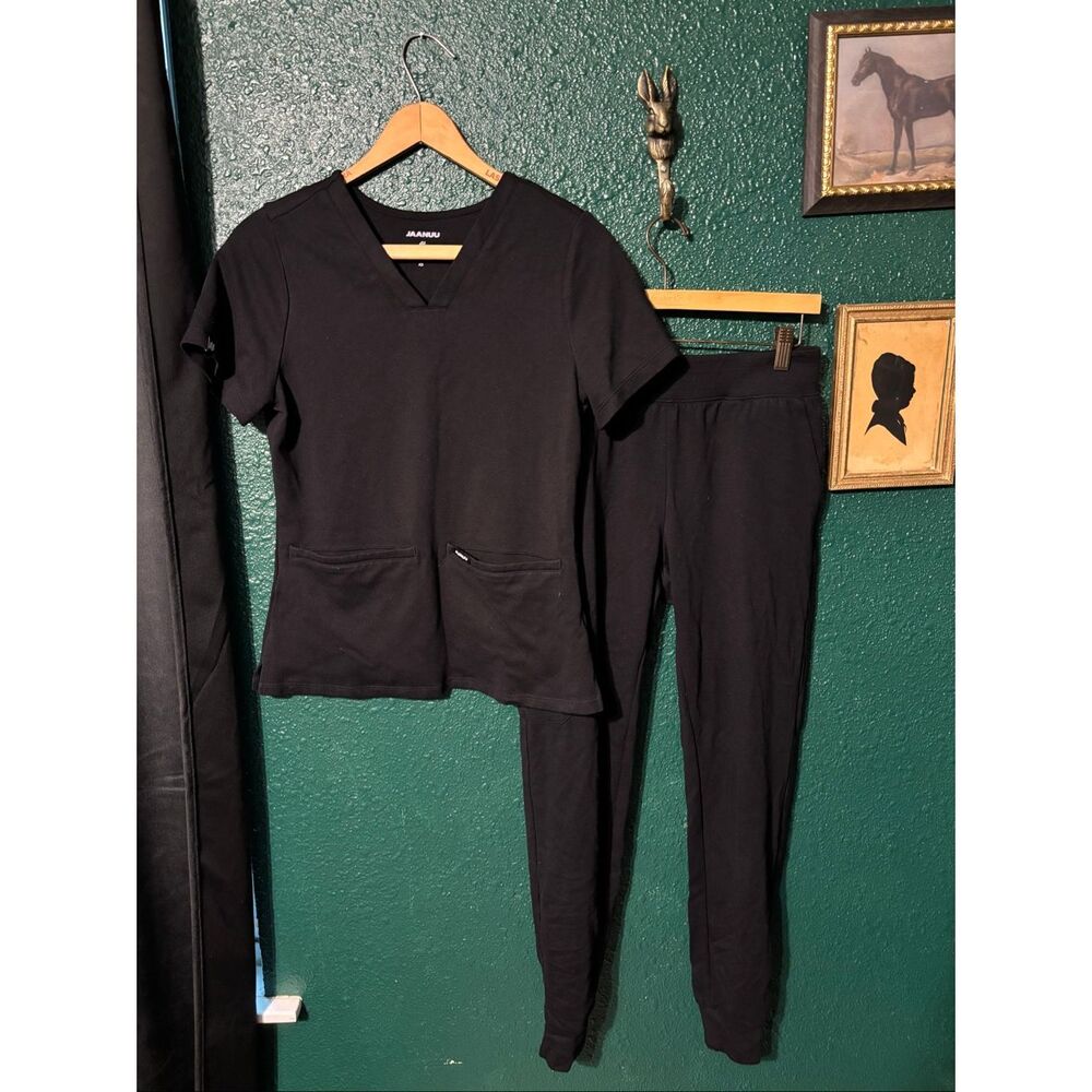 Jaanuu Black Matching Womens Scrubs Size XS